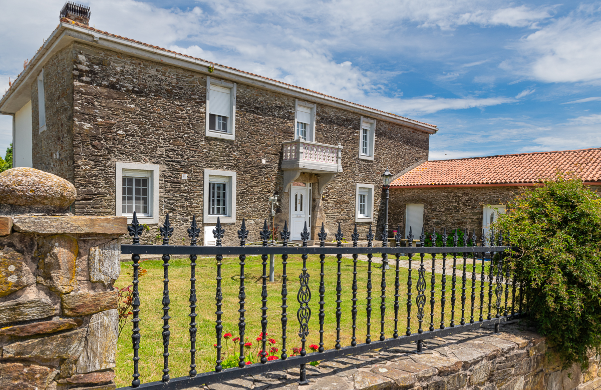 Casa do Maior de Mesía - Casa de Bello